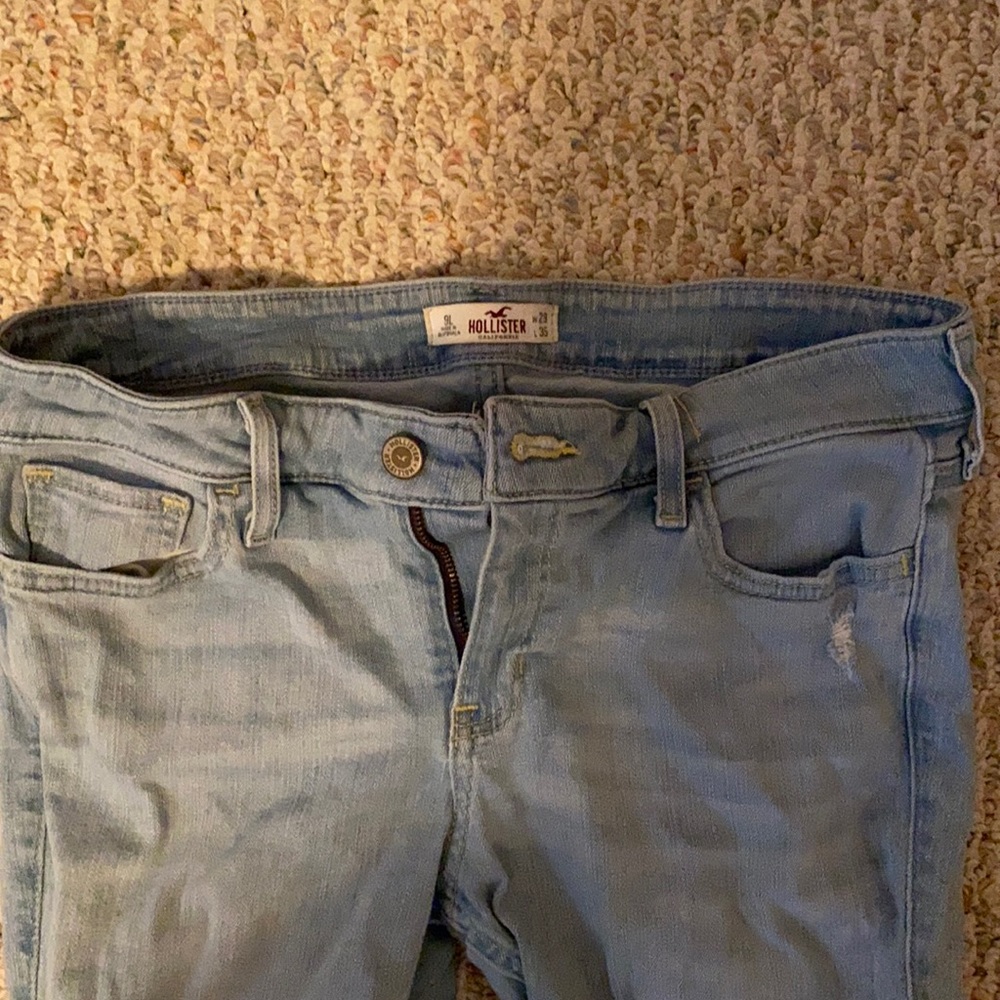HOLLISTER JEANS